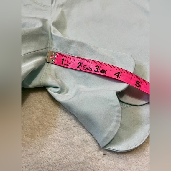 J. McLaughlin NWT Aqua Petal Trouser Shorts - Size 2 (29") - Picture 5 of 13